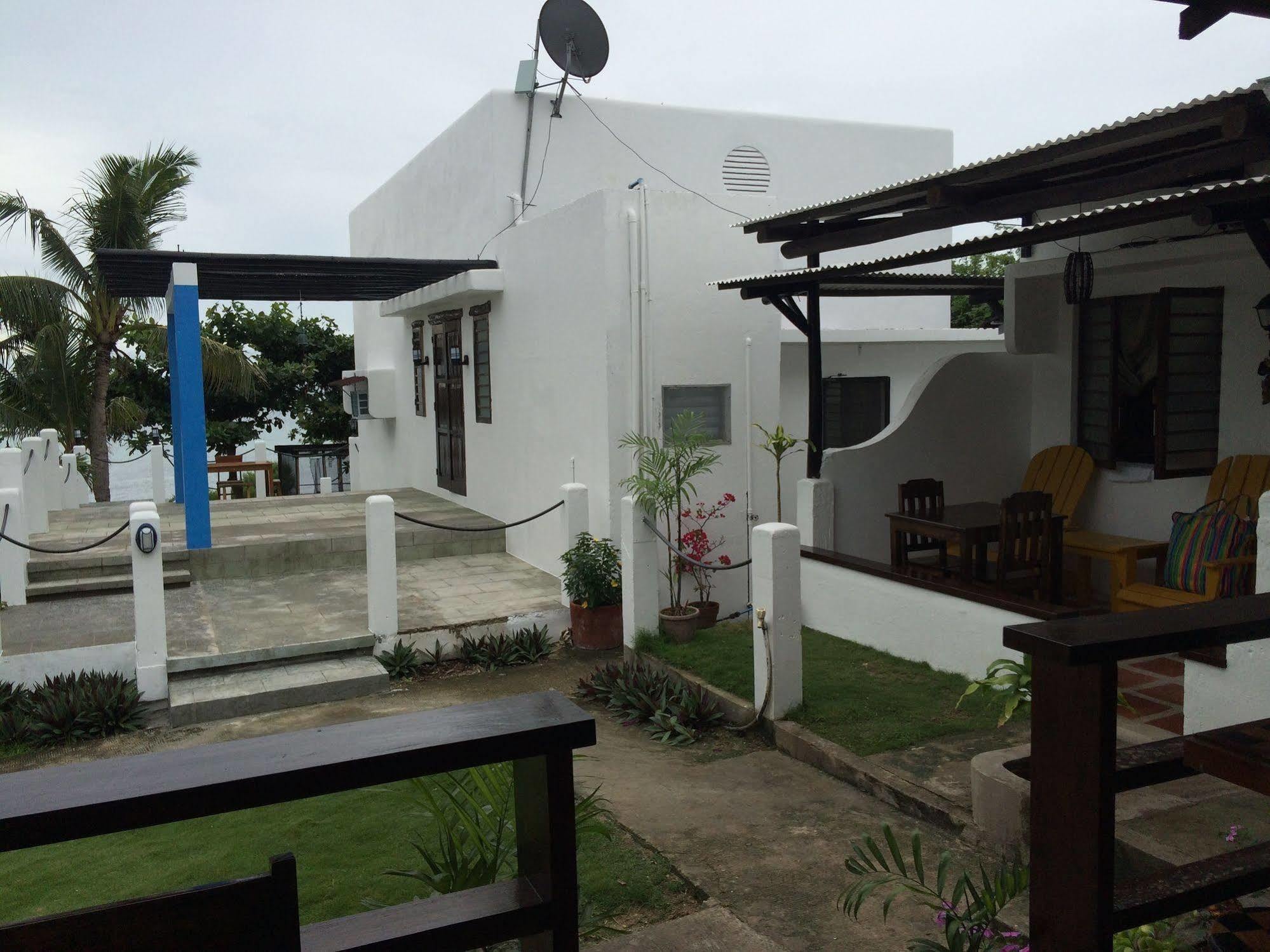 Kandugyap House By The Sea Santa Fe  Extérieur photo